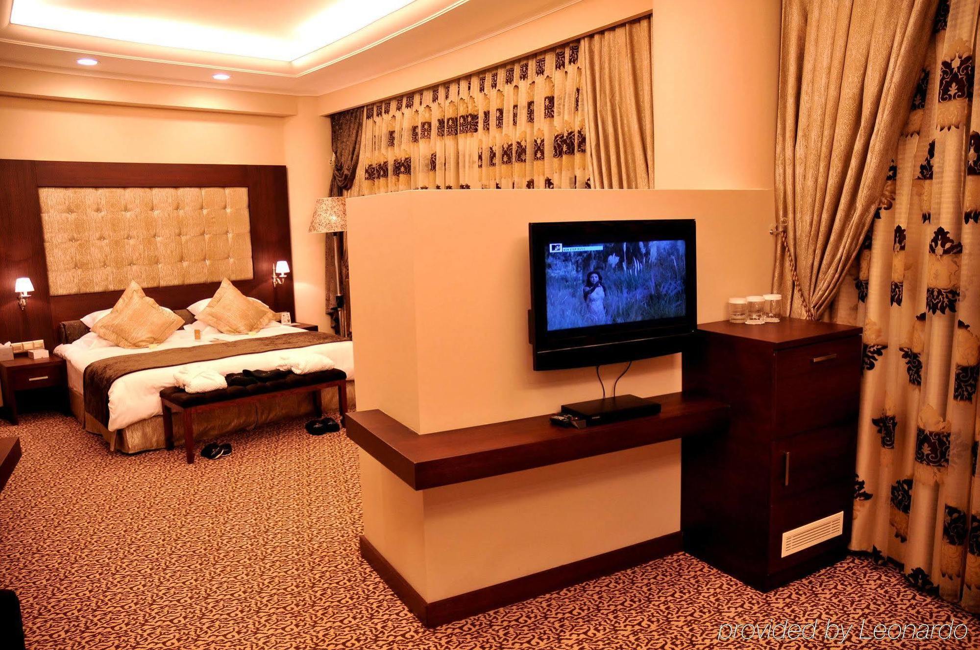Grand Pasha Luxury Central Nicosia Hotel & Casino 객실 사진